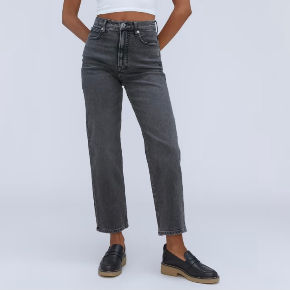 Everlane 90’s Way High Jean in Washed Black 100% Cotton